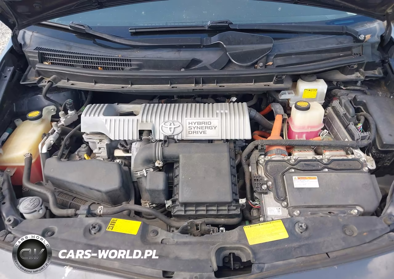 2013 Toyota Prius Three VIN:JTDKN3DU6D5539935 - 10