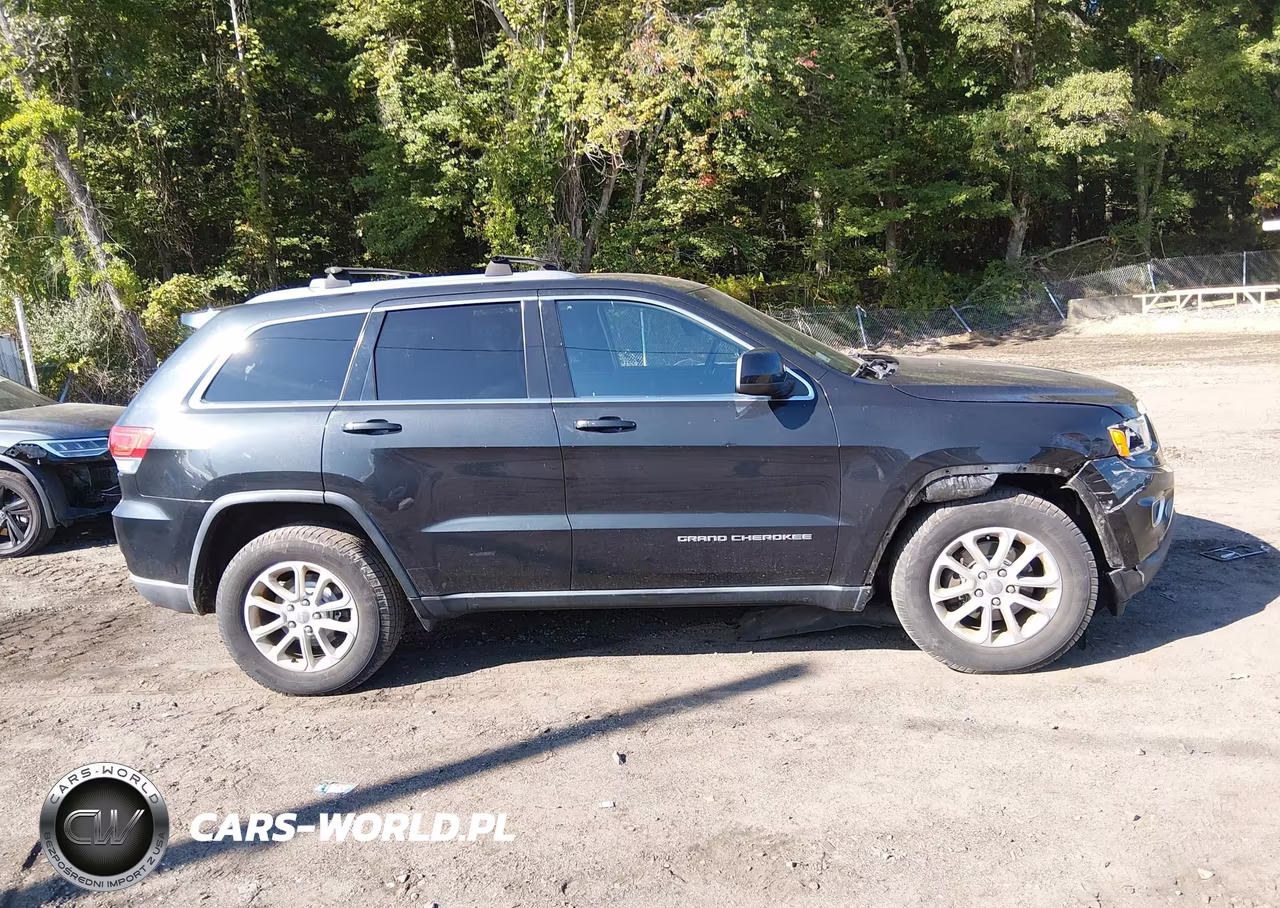 2016 Jeep Grand Cherokee Laredo VIN:1C4RJFAG4GC489885 - 14