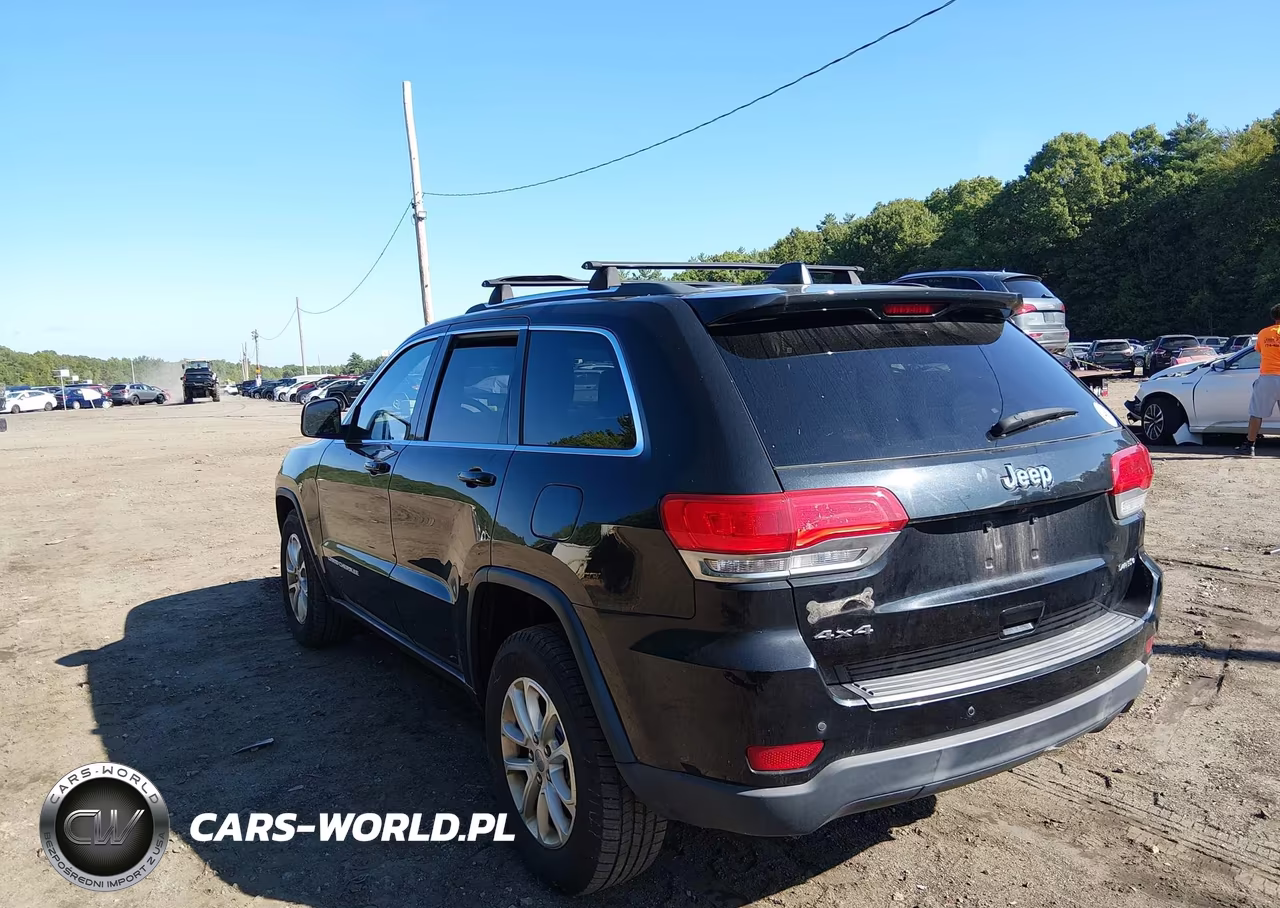 2016 Jeep Grand Cherokee Laredo VIN:1C4RJFAG4GC489885 - 3