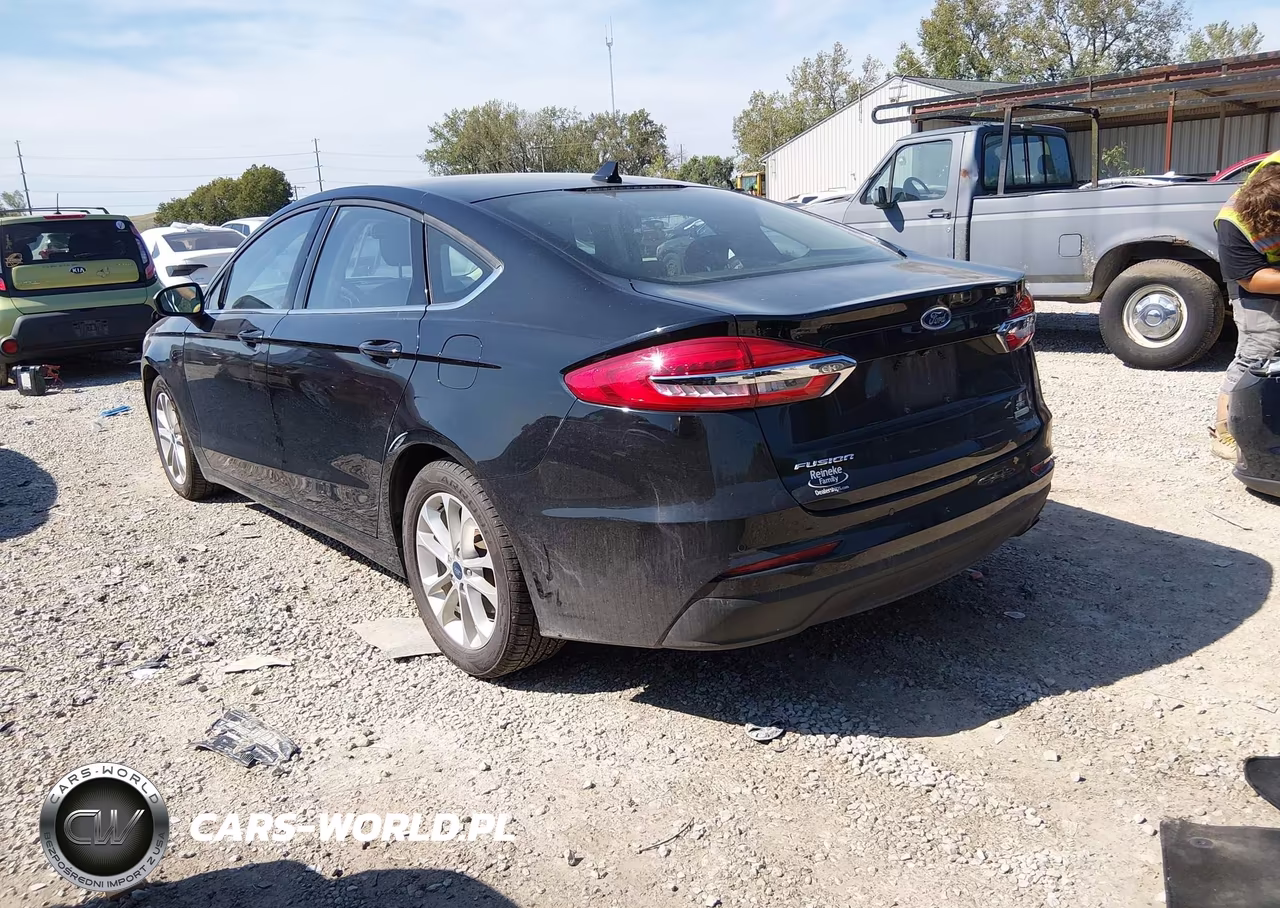 2019 Ford Fusion Se VIN:3FA6P0HDXKR248620 - 3