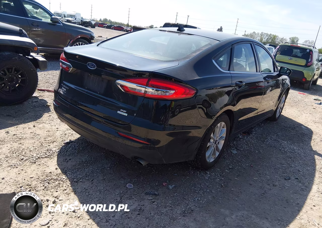 2019 Ford Fusion Se VIN:3FA6P0HDXKR248620 - 4