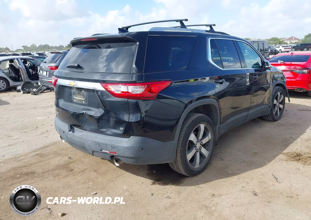 2018 Chevrolet Traverse Lt VIN:1GNERHKW2JJ137827 - 4