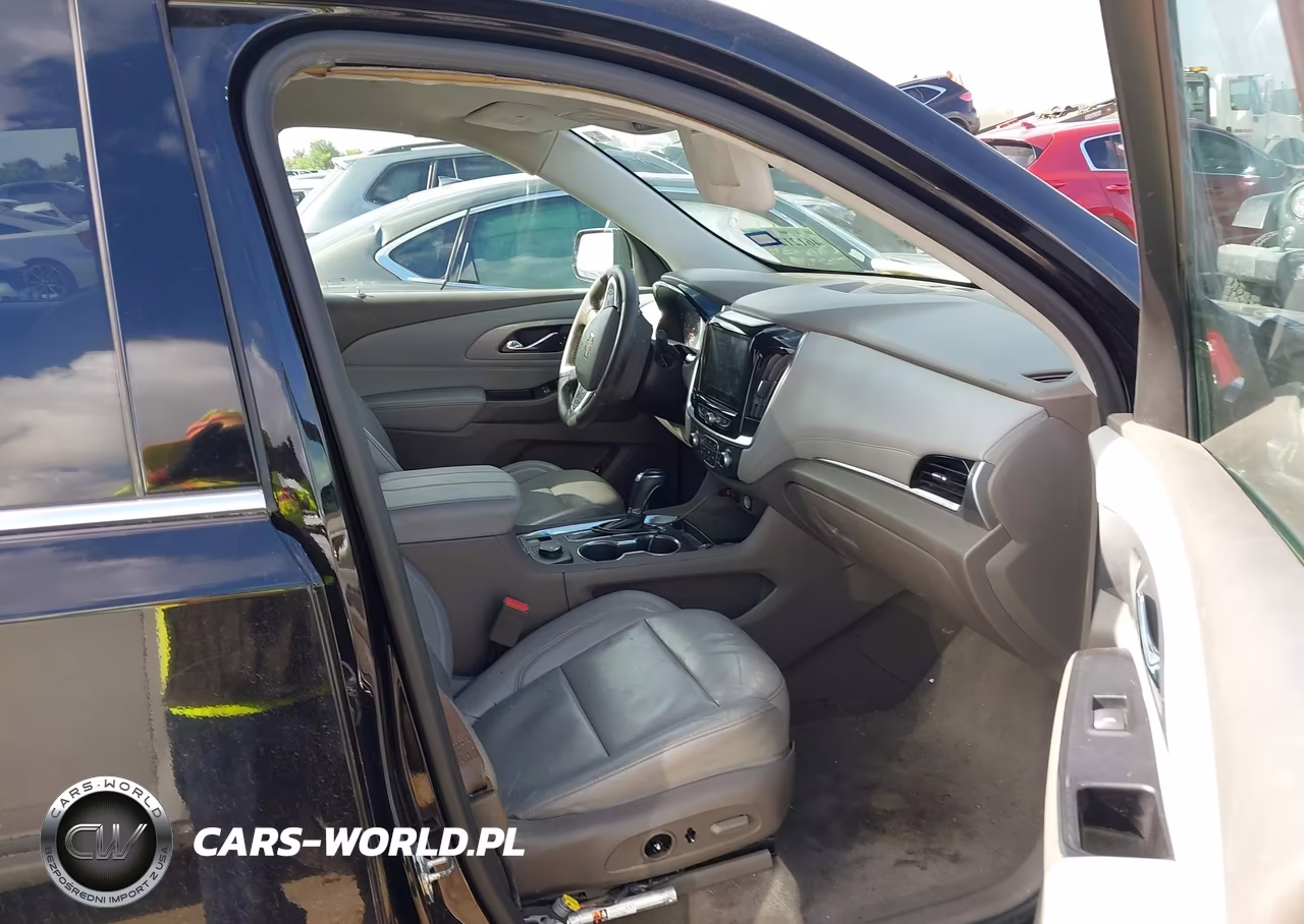 2018 Chevrolet Traverse Lt VIN:1GNERHKW2JJ137827 - 5
