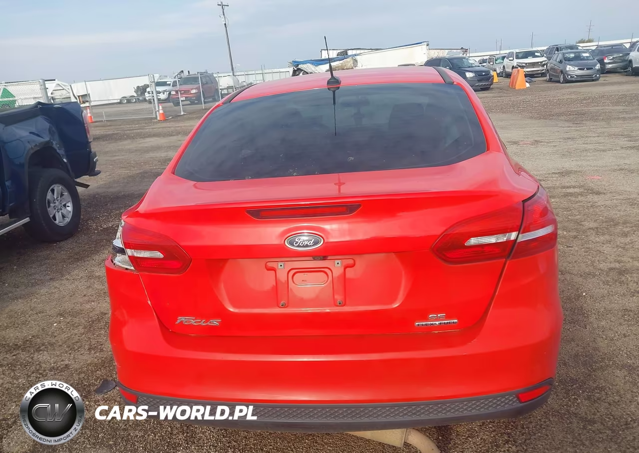 2016 Ford Focus Se VIN:1FADP3F25GL205805 - 16