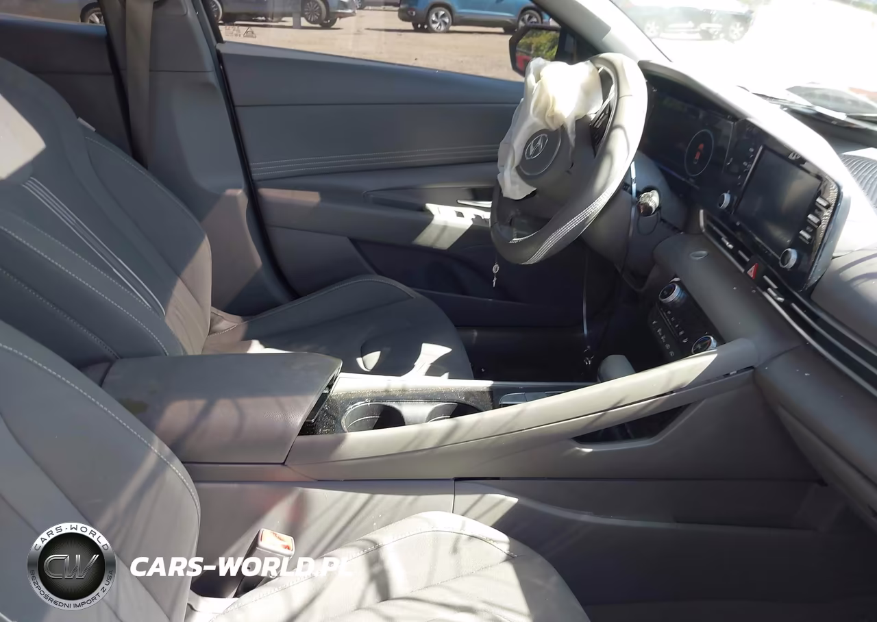 2022 Hyundai Elantra Sel VIN:KMHLN4AG1NU332526 - 5