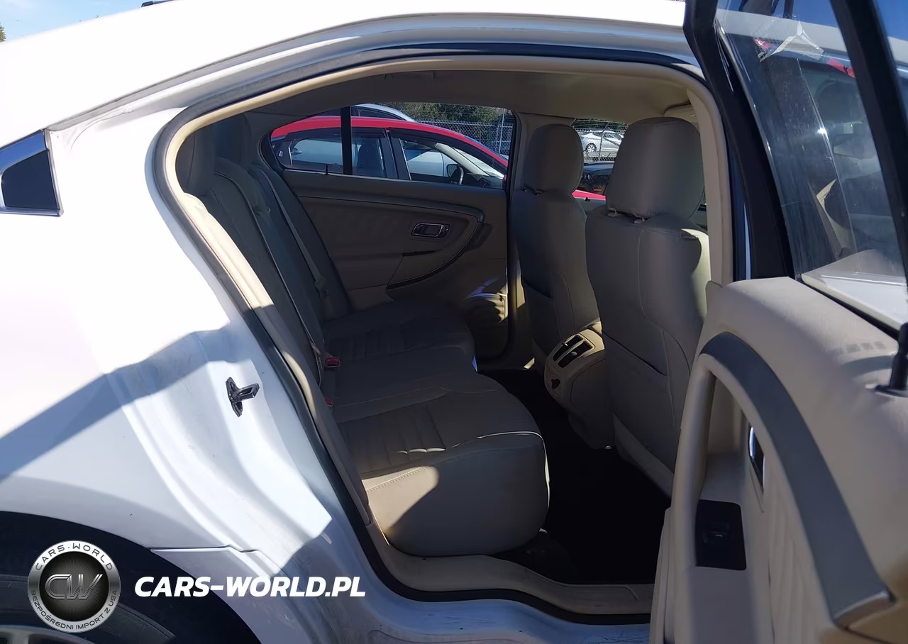 2015 Ford Taurus Se VIN:1FAHP2D84FG120688 - 8