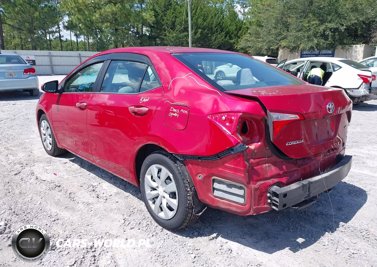 2016 Toyota Corolla Le VIN:2T1BURHE5GC662982 - 3