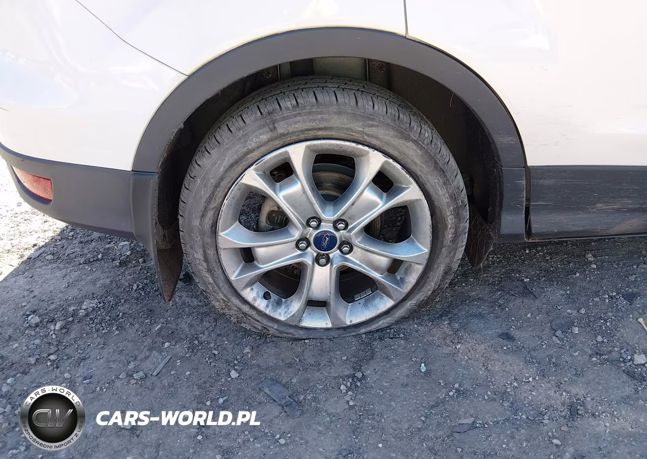2014 Ford Escape Titanium VIN:1FMCU9J91EUA66054 - 15
