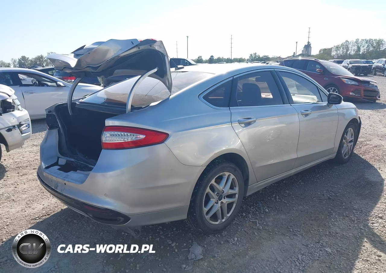 2016 Ford Fusion Se VIN:3FA6P0T95GR301475 - 4