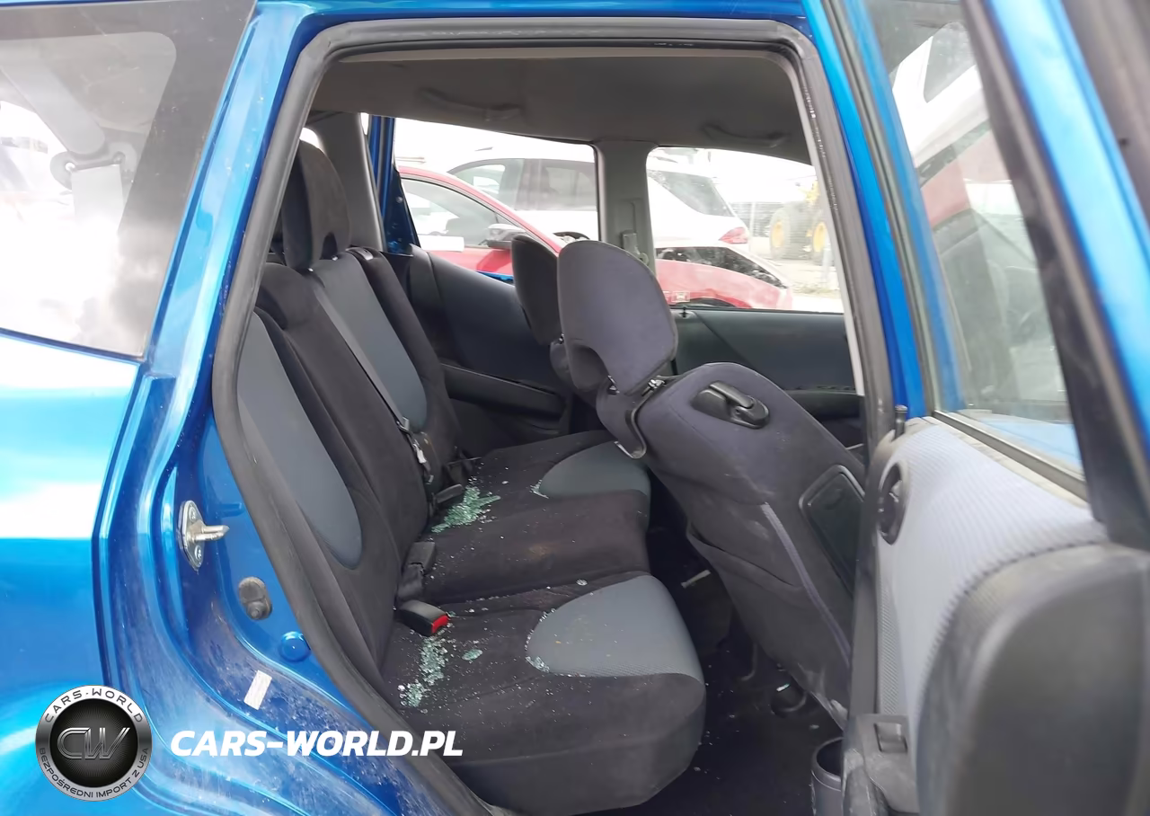 2008 Honda Fit Sport VIN:JHMGD38628S049017 - 8