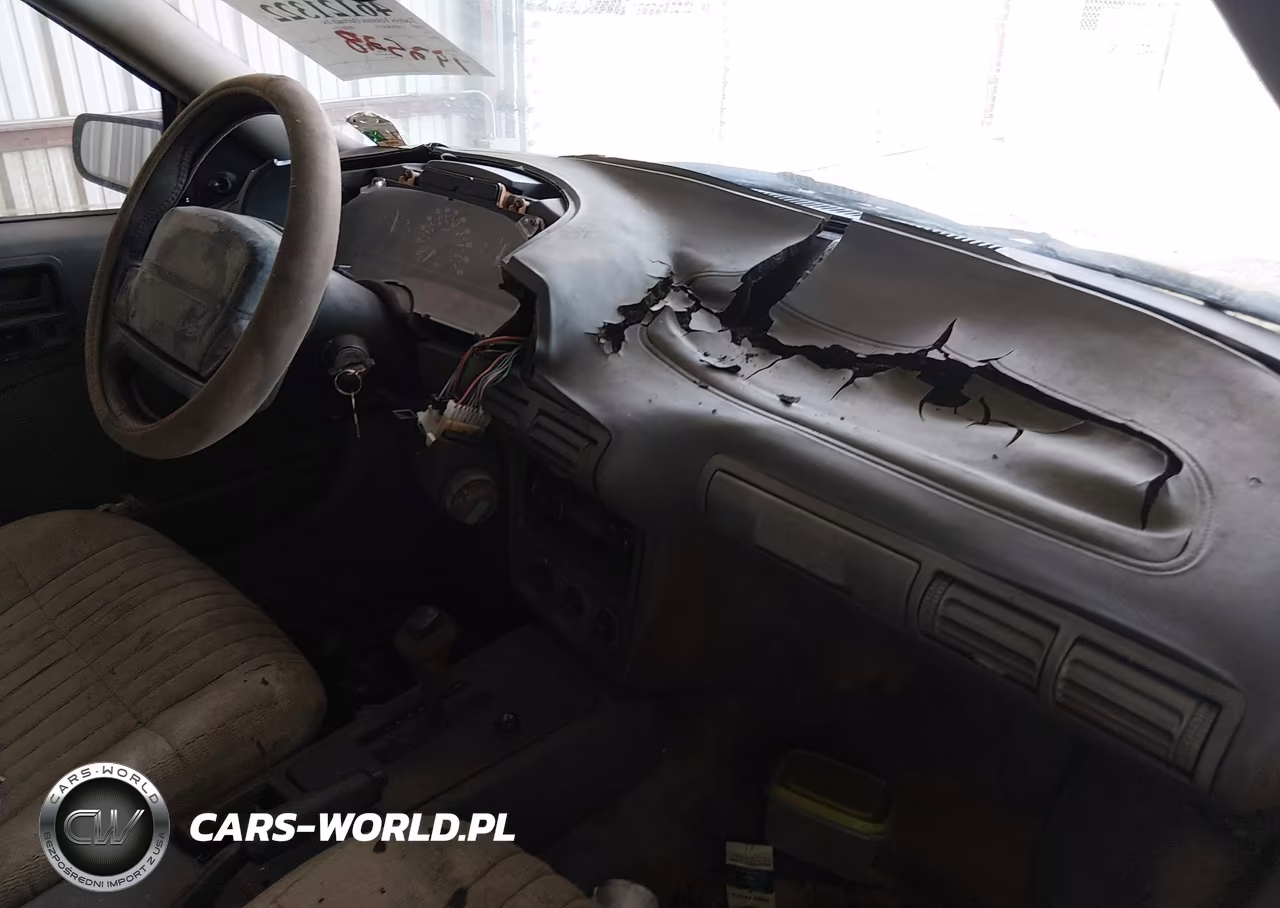 1992 Chevrolet Beretta VIN:1G1LV13T9NY120889 - 21