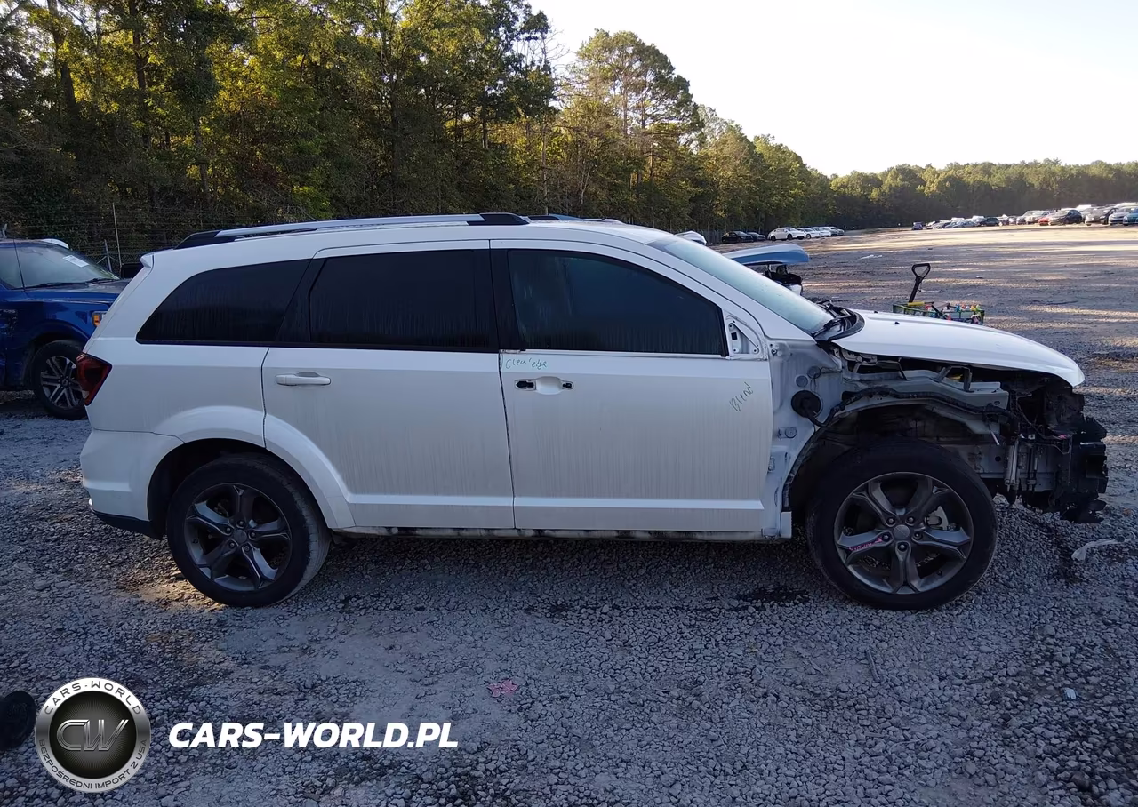 2017 Dodge Journey Crossroad VIN:3C4PDCGB7HT517063 - 14