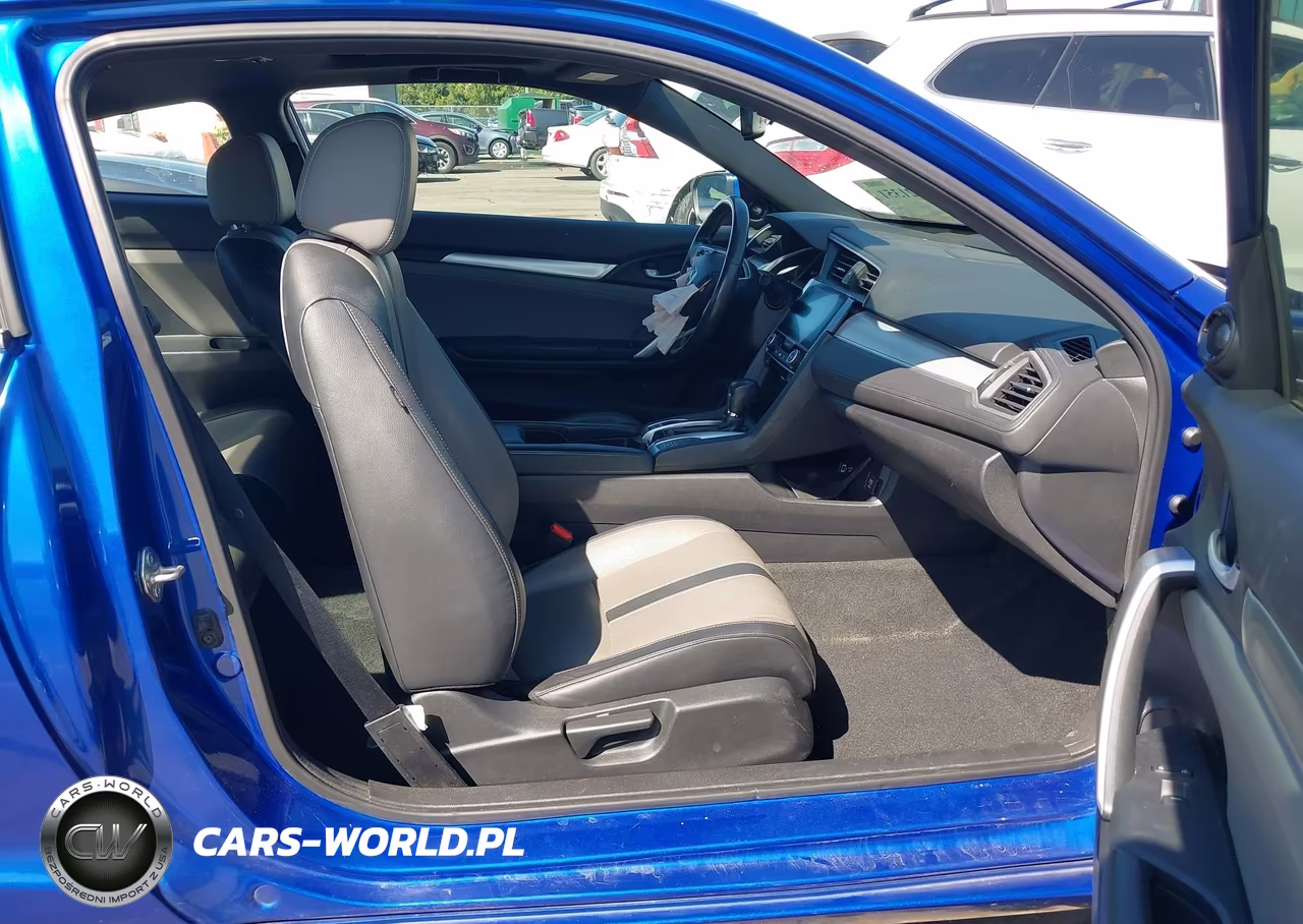 2018 Honda Civic Touring VIN:2HGFC3B93JH354169 - 5
