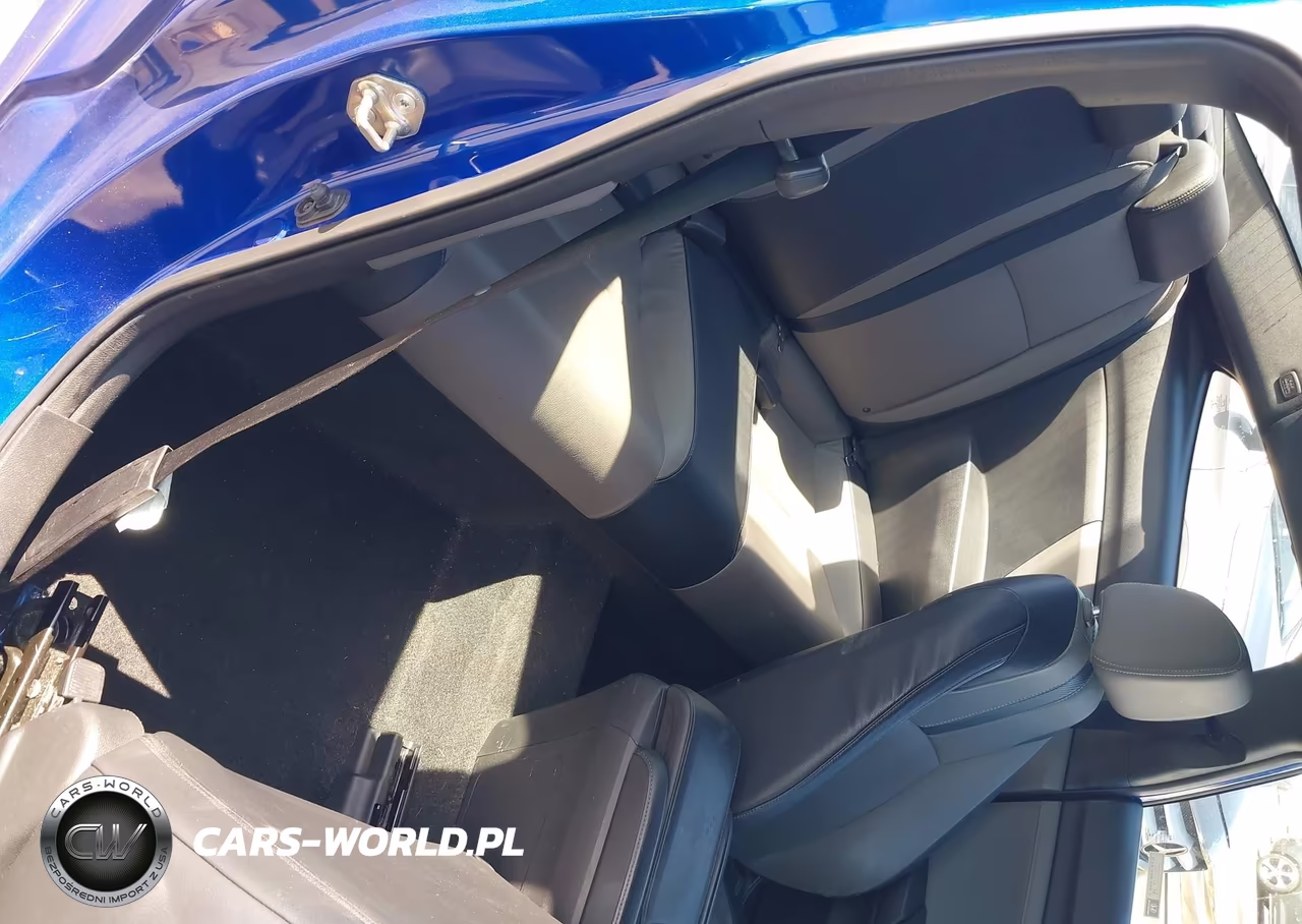 2018 Honda Civic Touring VIN:2HGFC3B93JH354169 - 8