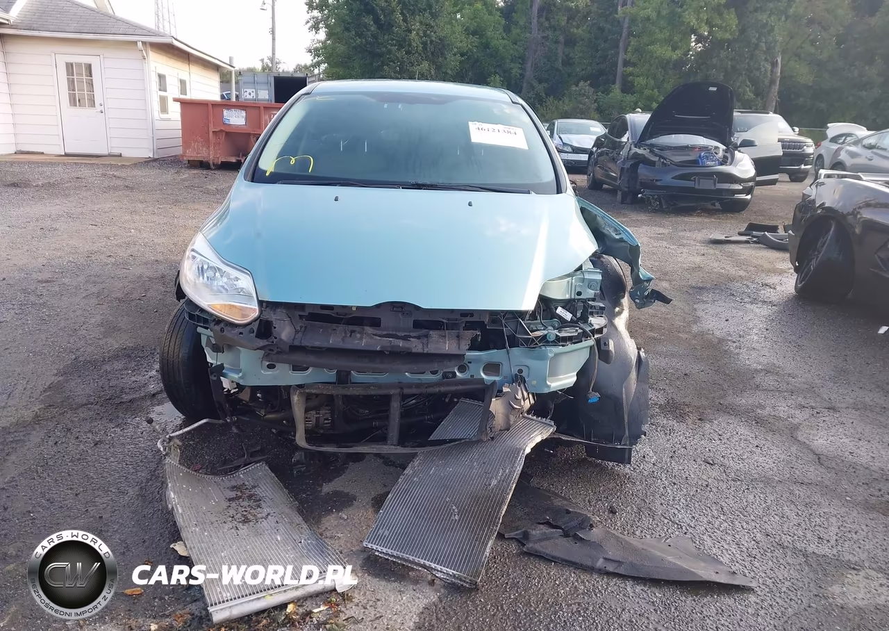 2012 Ford Focus Se VIN:1FAHP3F27CL283465 - 13