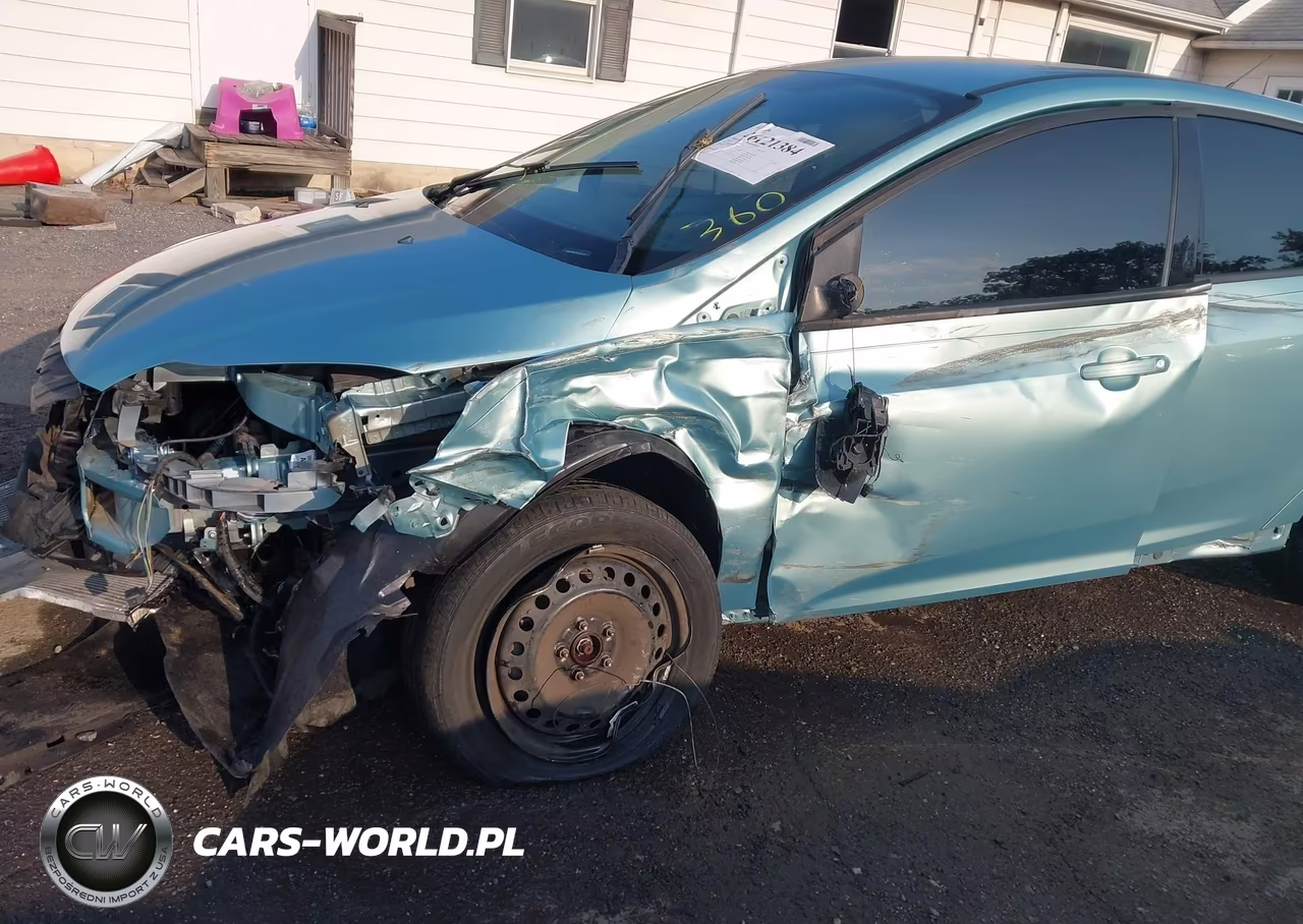 2012 Ford Focus Se VIN:1FAHP3F27CL283465 - 6