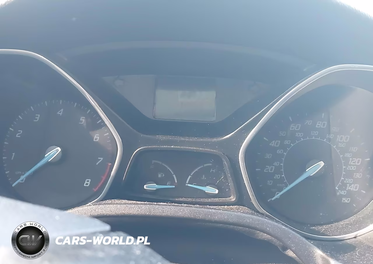 2012 Ford Focus Se VIN:1FAHP3F27CL283465 - 7