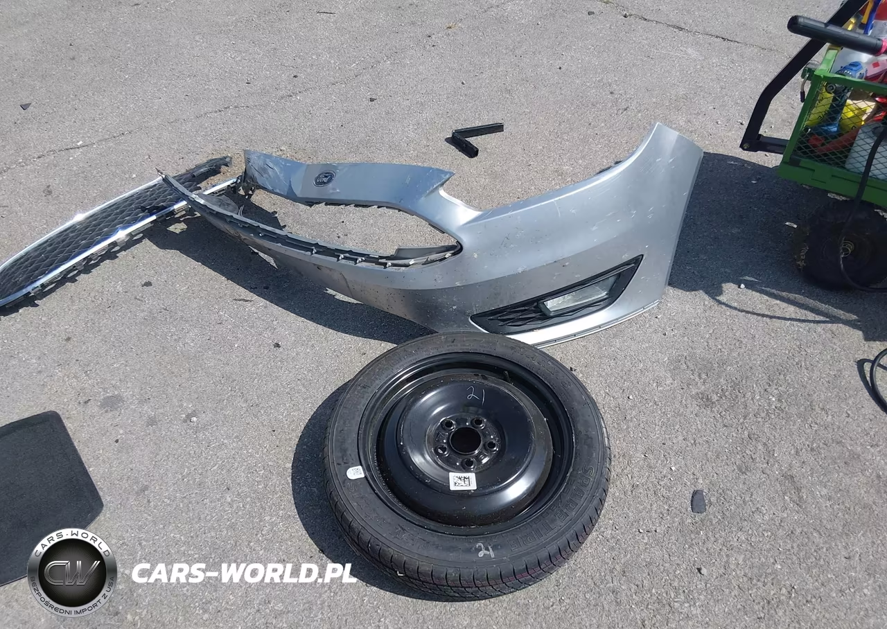 2015 Ford Focus Se VIN:1FADP3F22FL299401 - 12