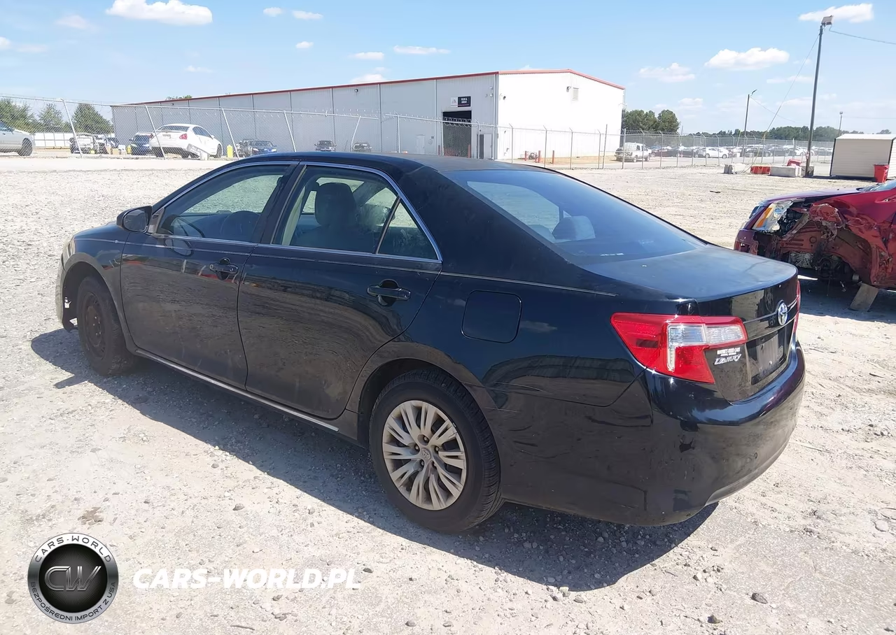 2012 Toyota Camry Se-Le-Xle VIN:4T4BF1FK5CR209562 - 3