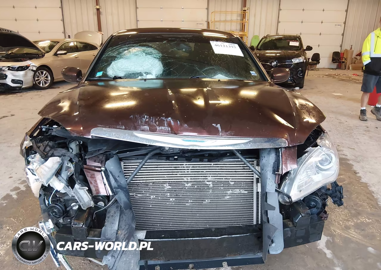 2013 Chrysler 200 Touring VIN:1C3CCBBB8DN584580 - 12