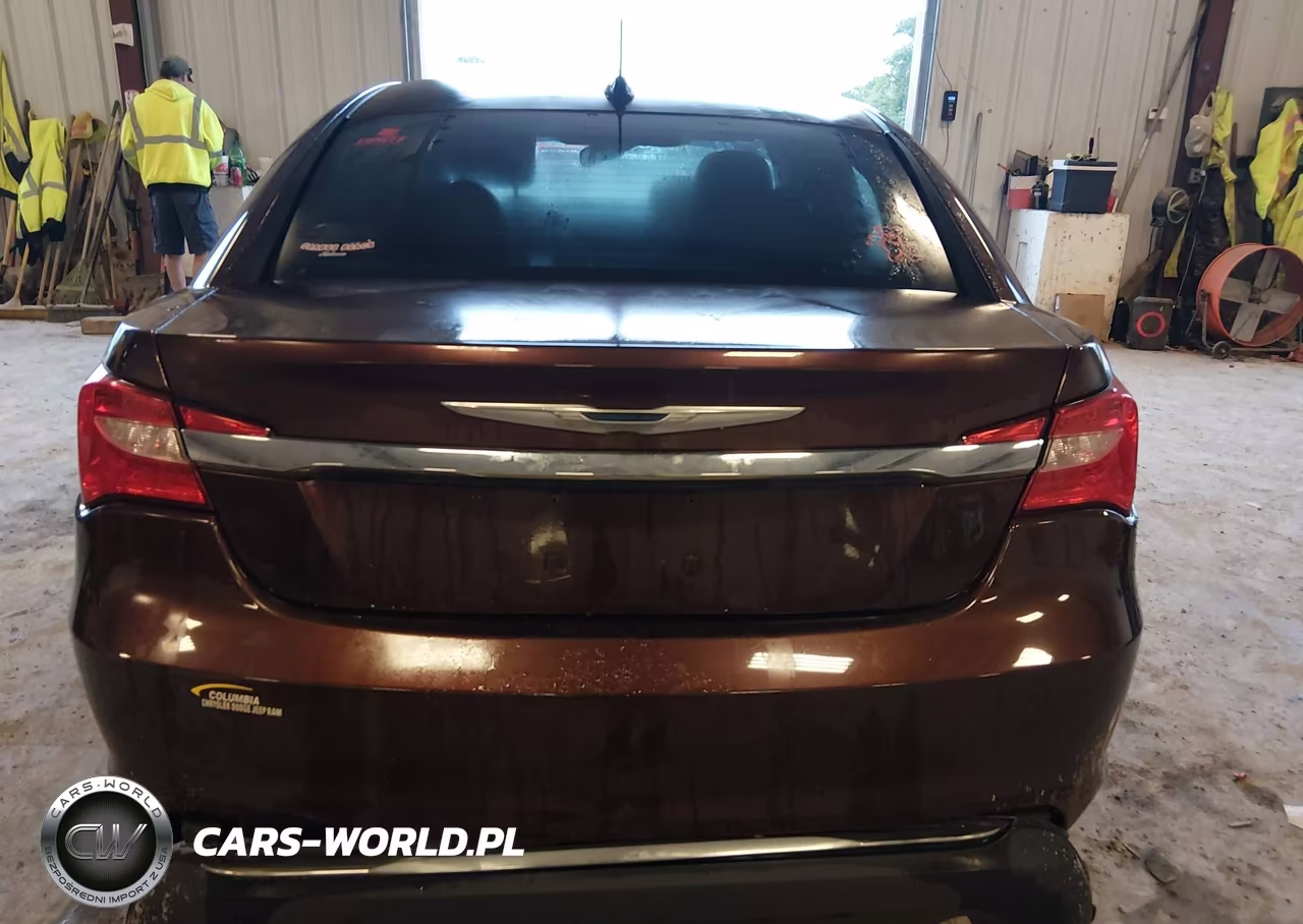 2013 Chrysler 200 Touring VIN:1C3CCBBB8DN584580 - 16