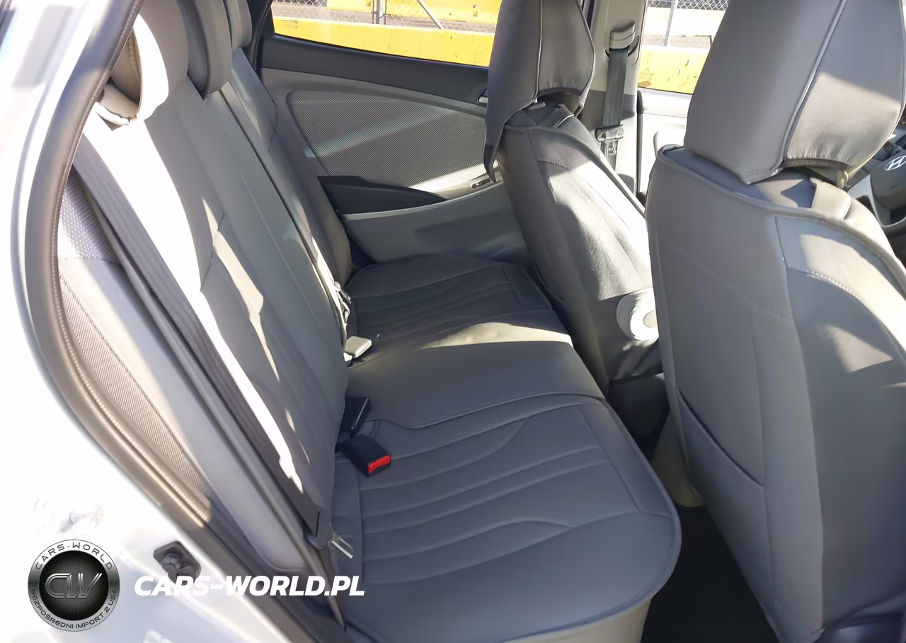 2013 Hyundai Accent Gls VIN:KMHCT4AE7DU549940 - 8