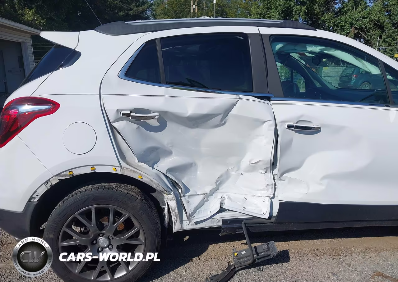 2017 Buick Encore Sport Touring VIN:KL4CJ1SB3HB202940 - 6