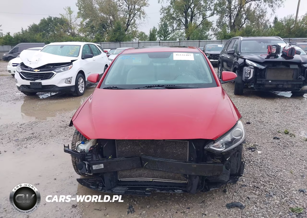 2018 Hyundai Elantra Value Edition VIN:5NPD84LF1JH241264 - 13
