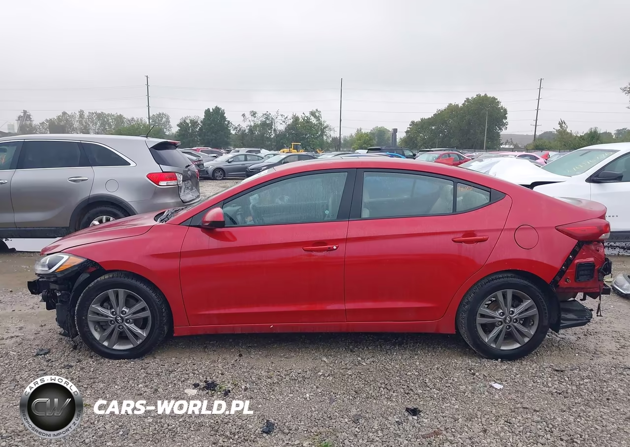 2018 Hyundai Elantra Value Edition VIN:5NPD84LF1JH241264 - 15