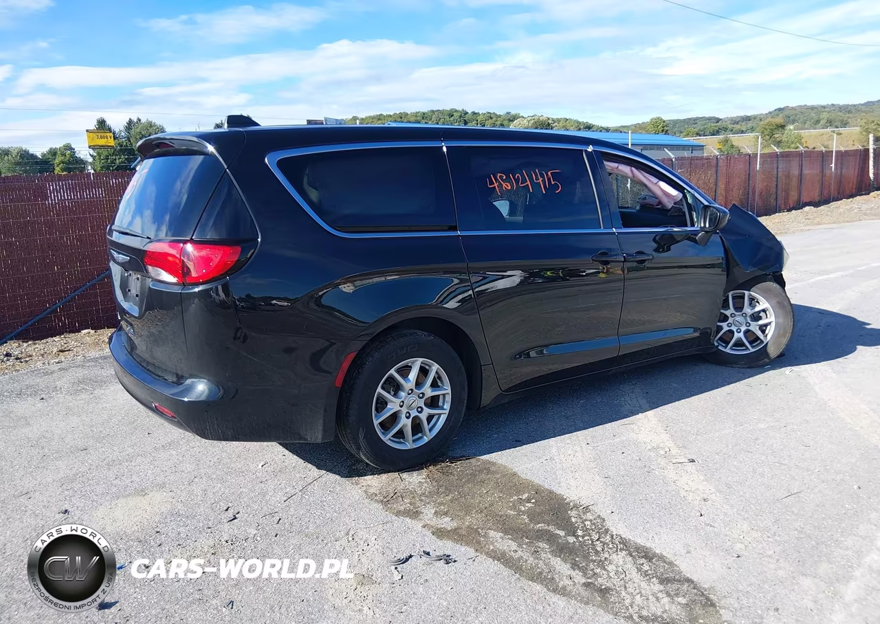 2023 Chrysler Voyager Lx VIN:2C4RC1CG9PR534109 - 4
