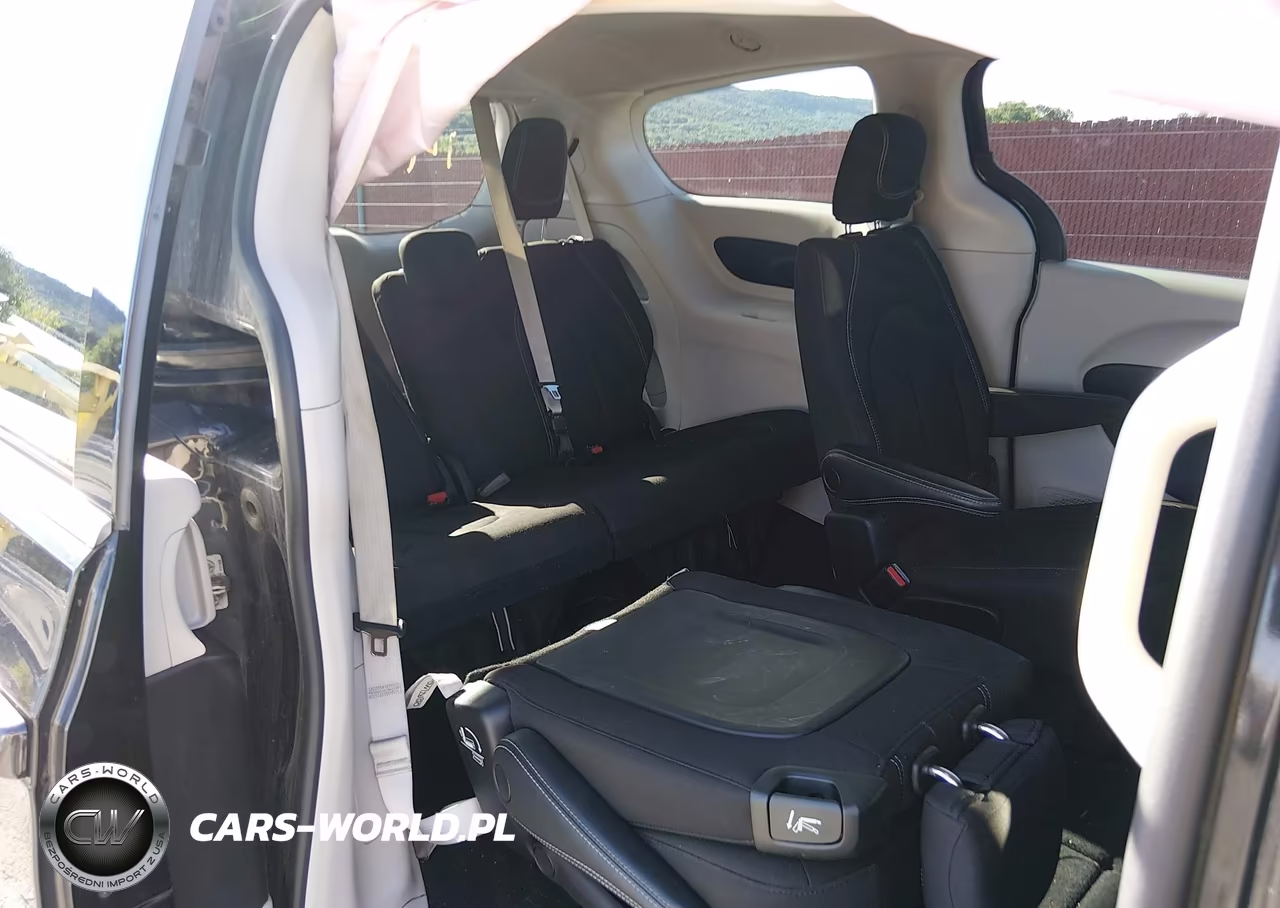 2023 Chrysler Voyager Lx VIN:2C4RC1CG9PR534109 - 8
