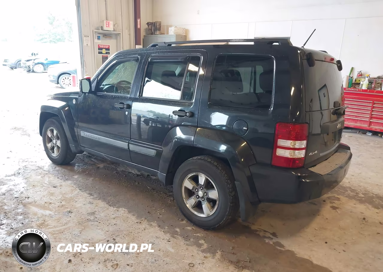 2008 Jeep Liberty Sport VIN:1J8GN28K98W142804 - 3