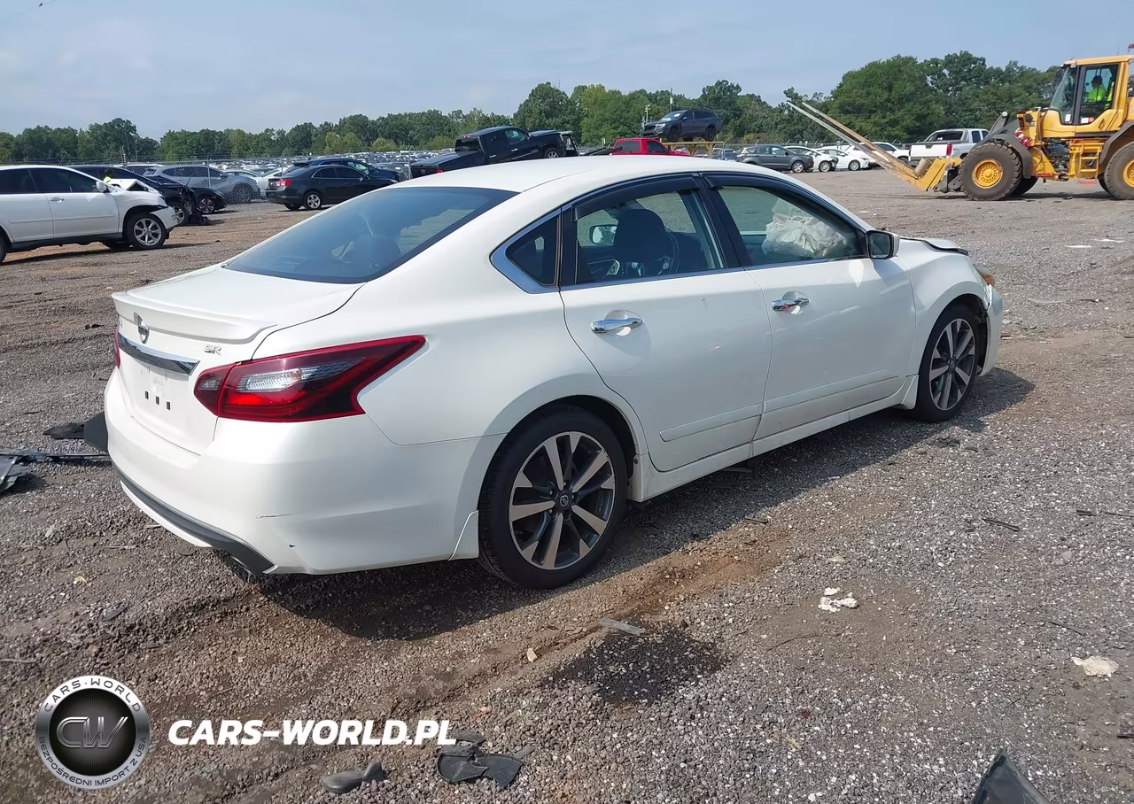 2017 Nissan Altima 2.5-S-Sv-Sl-Sr VIN:1N4AL3AP3HC158731 - 4