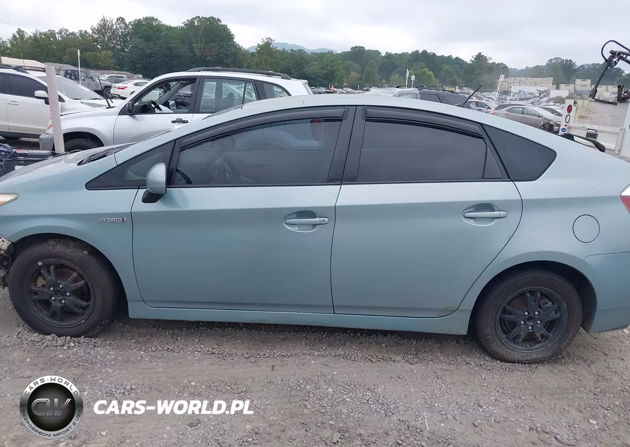 2012 Toyota Prius VIN:JTDKN3DU9C1613418 - 13