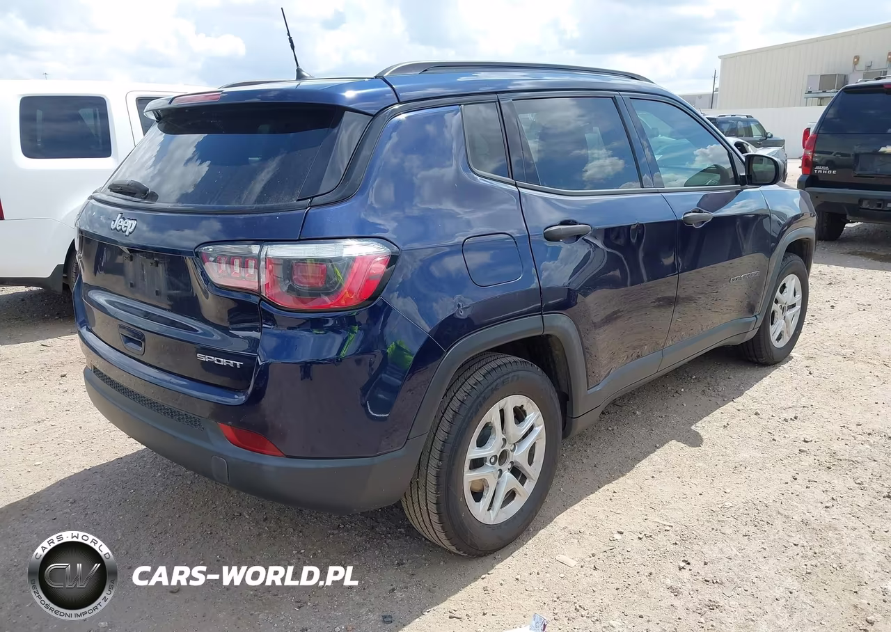 2018 Jeep Compass Sport Fwd VIN:3C4NJCAB7JT105529 - 4