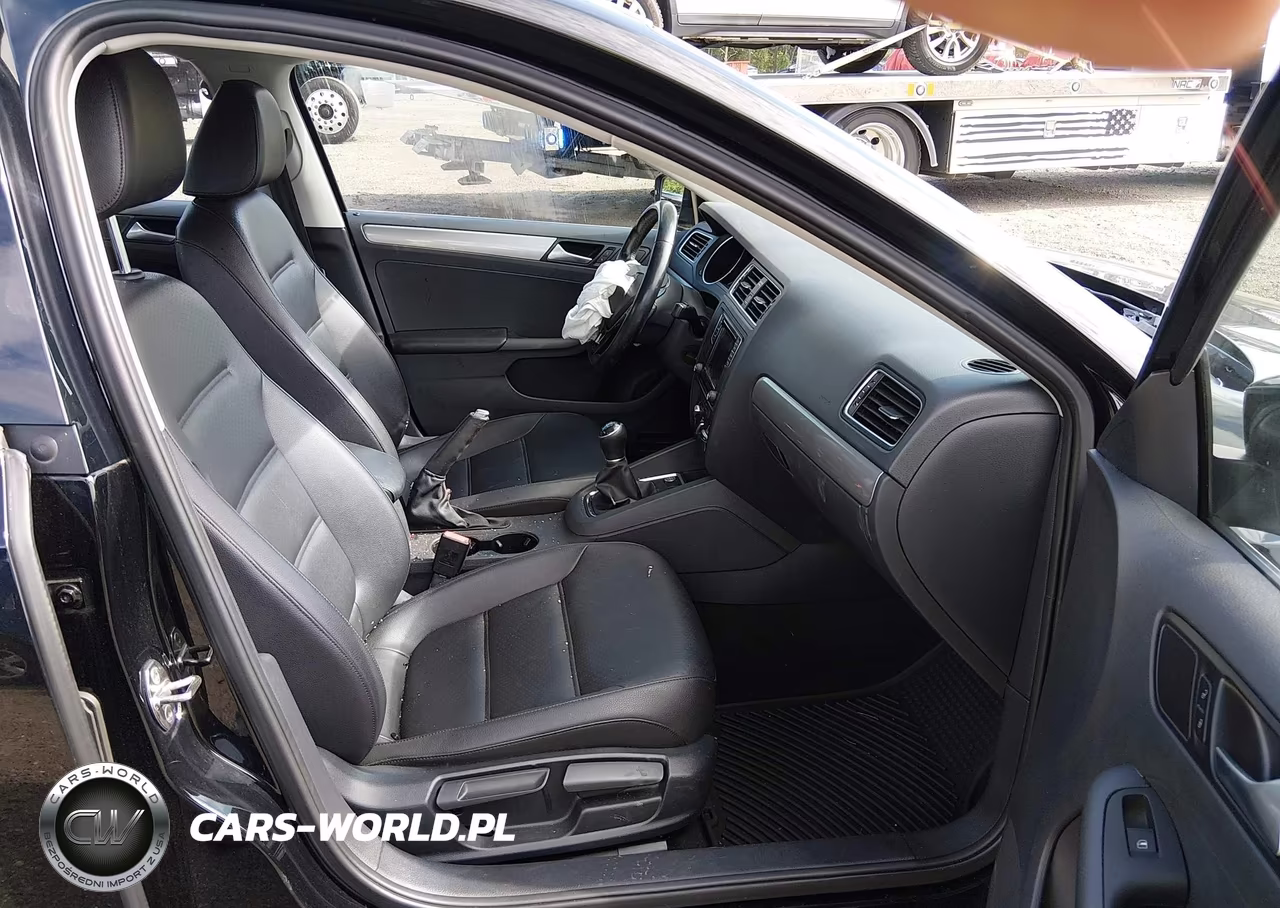 2017 Volkswagen Jetta 1.4T Se VIN:3VWB67AJ1HM245323 - 5