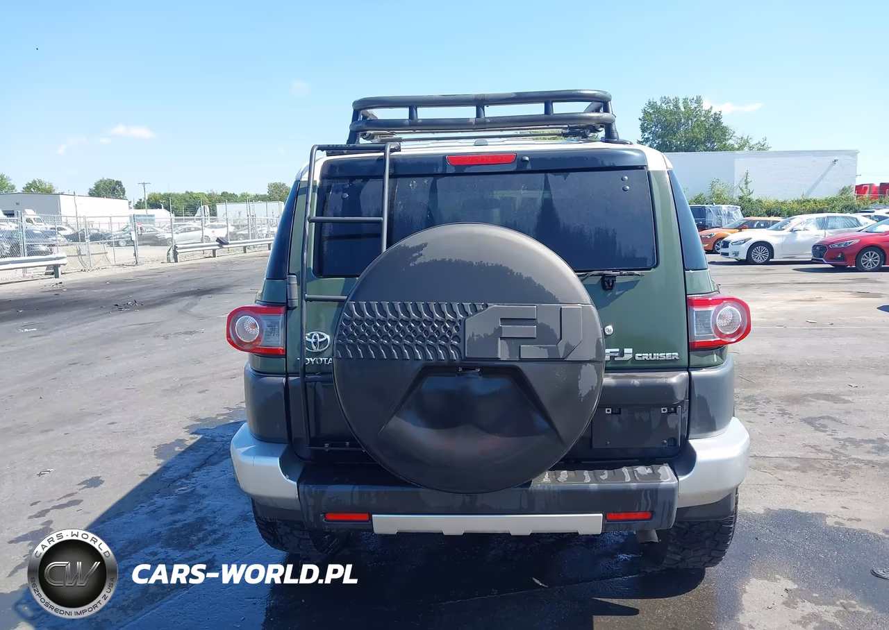2012 Toyota Fj Cruiser VIN:JTEBU4BF3CK131398 - 16
