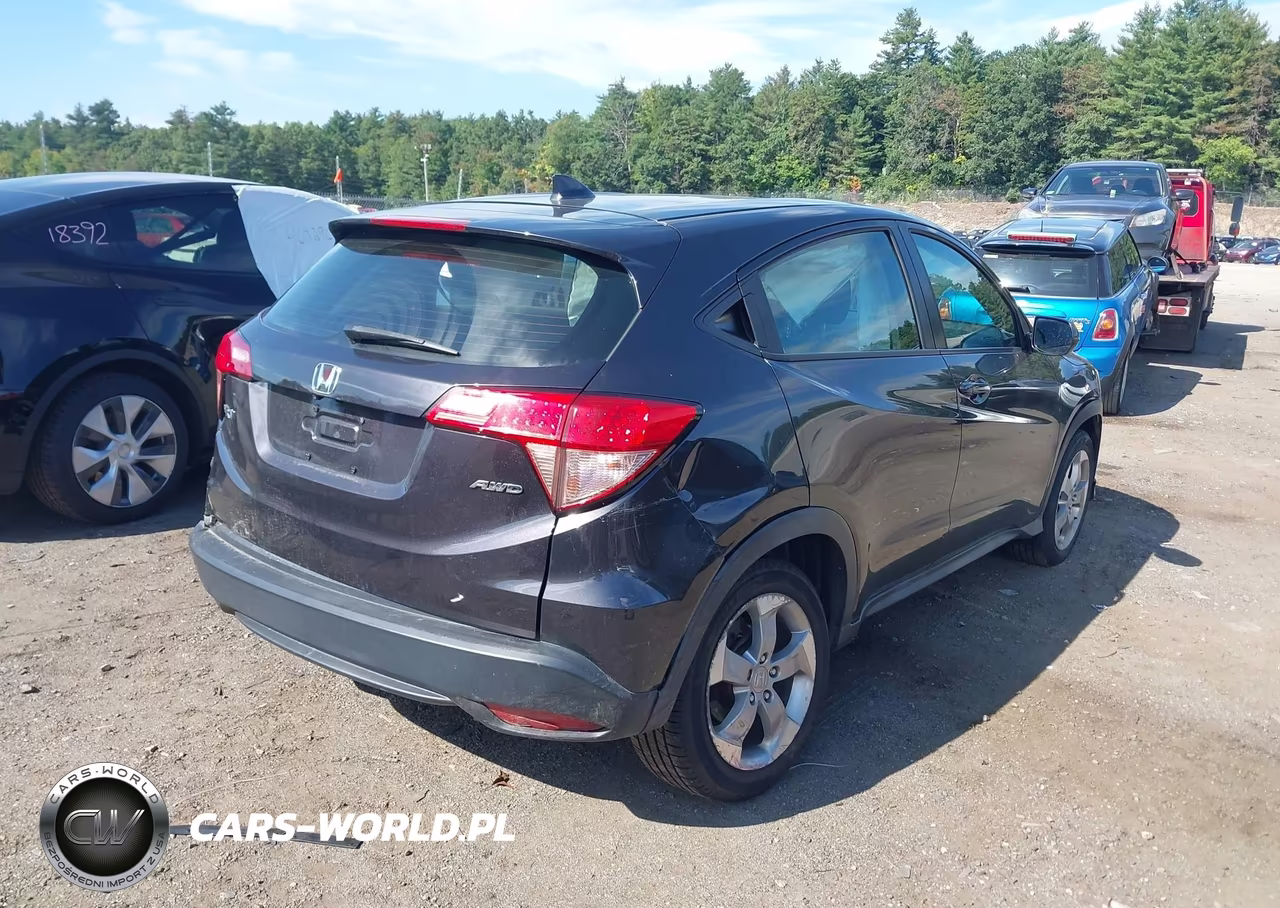 2017 Honda Hr-V Lx VIN:3CZRU6H39HG706351 - 4