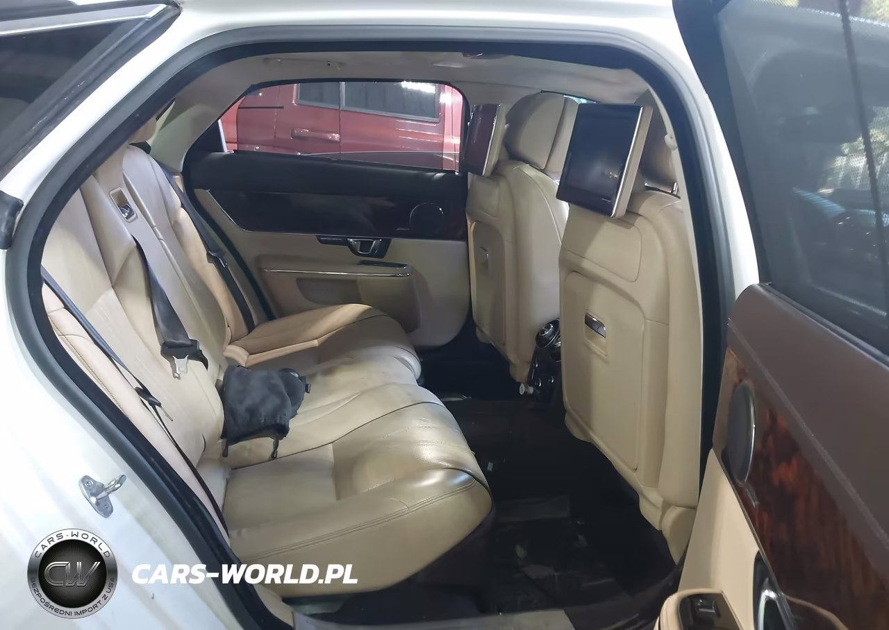 2014 Jaguar Xjl Portfolio VIN:SAJWJ2GD9E8V70570 - 8