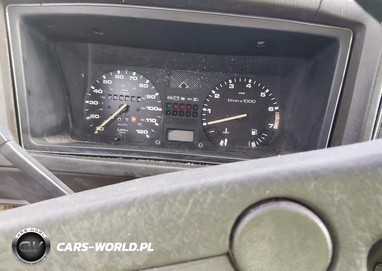 1984 Volkswagen Scirocco Deluxe VIN:WVWCA0534EK020079 - 7