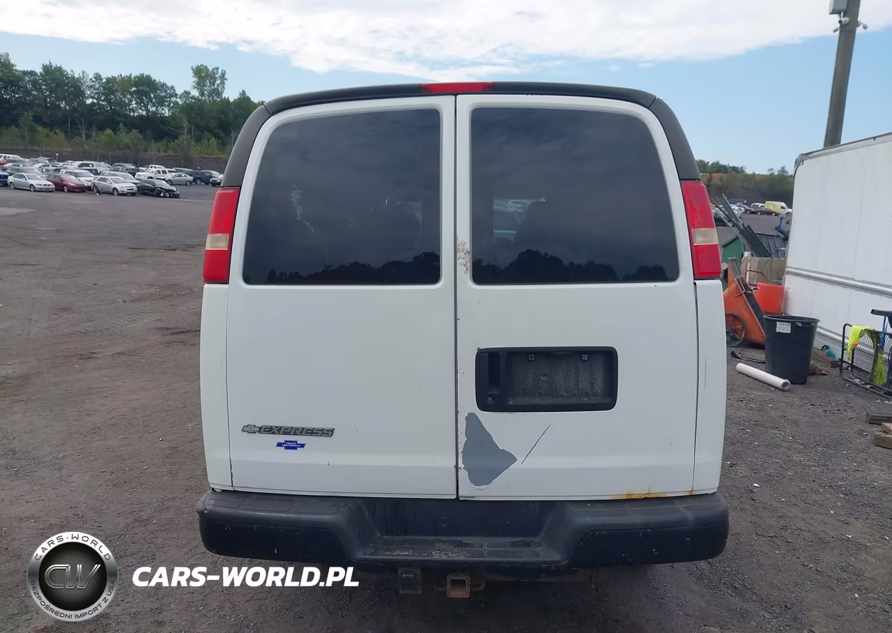 2007 Chevrolet Express G2500 VIN:1GCGG29V171127820 - 16
