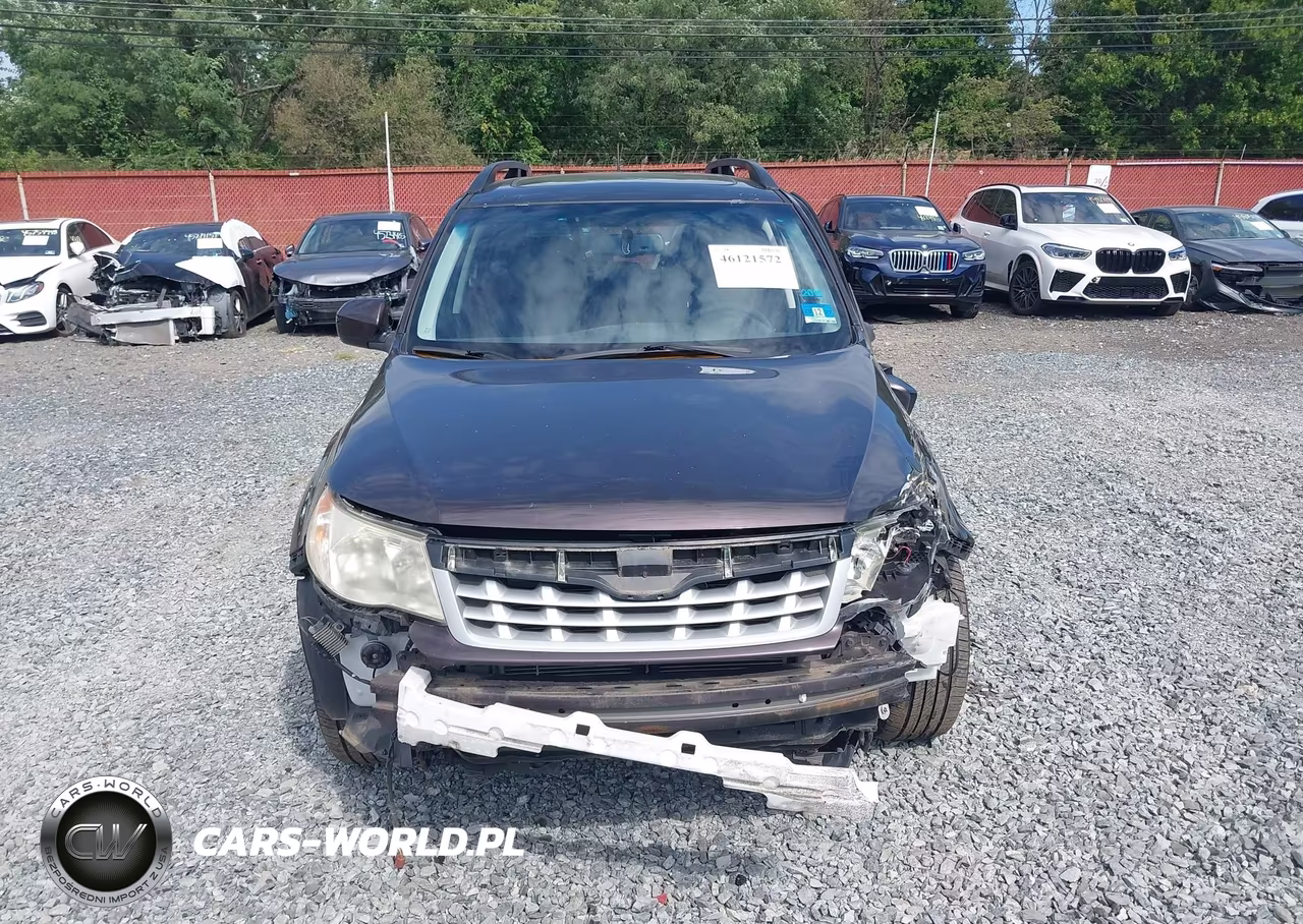 2013 Subaru Forester 2.5X Premium VIN:JF2SHADC3DH437141 - 12