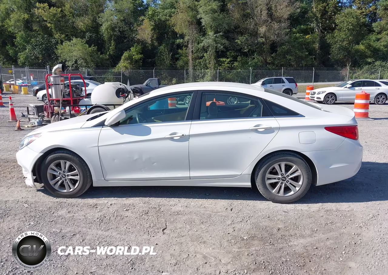 2011 Hyundai Sonata Gls VIN:5NPEB4AC0BH130477 - 14
