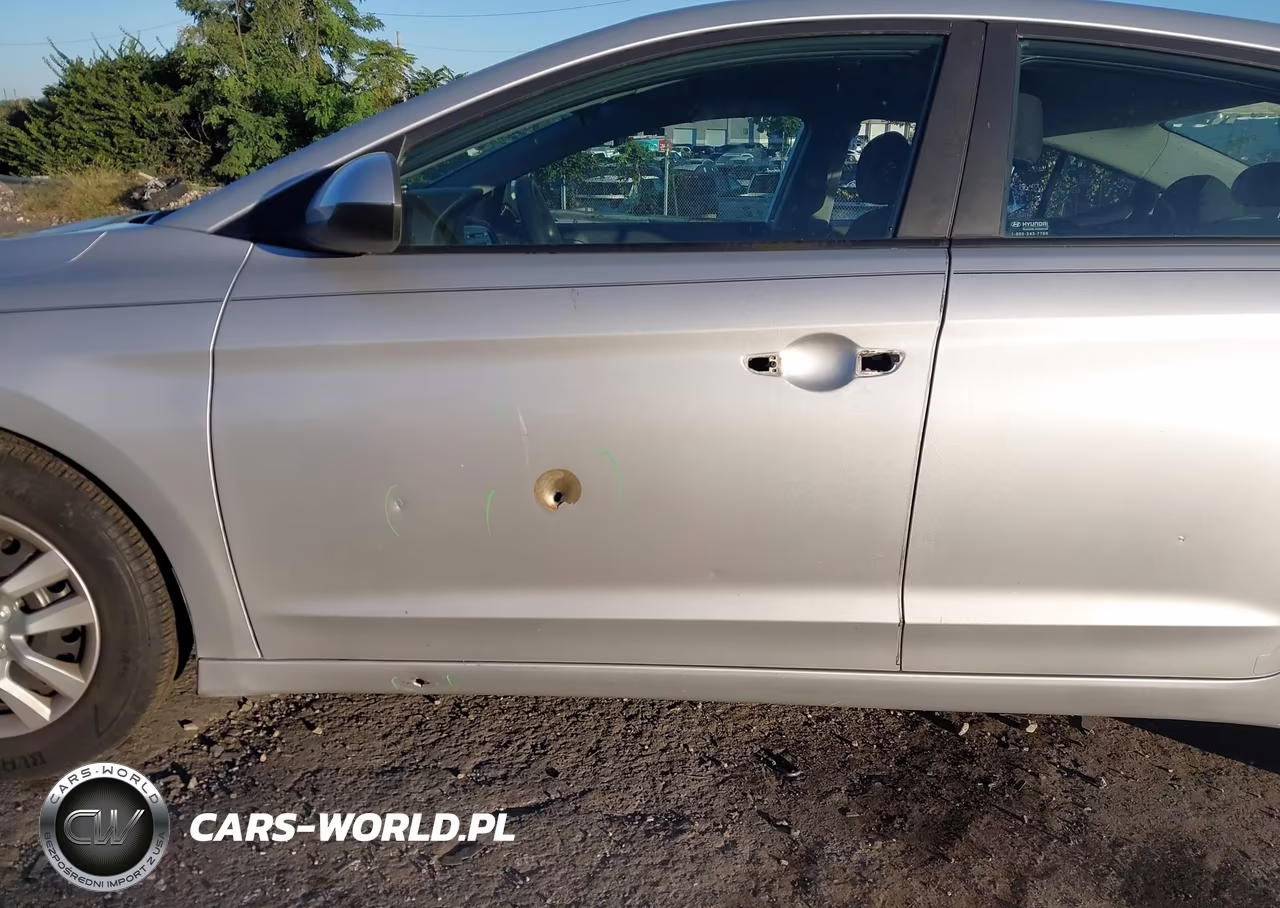 2018 Hyundai Elantra Se VIN:5NPD74LF4JH355925 - 13