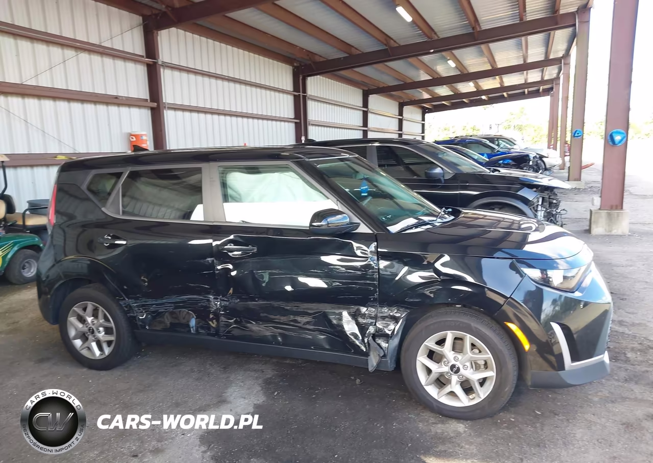 2024 Kia Soul Lx-S VIN:KNDJ23AU8R7228897 - 13