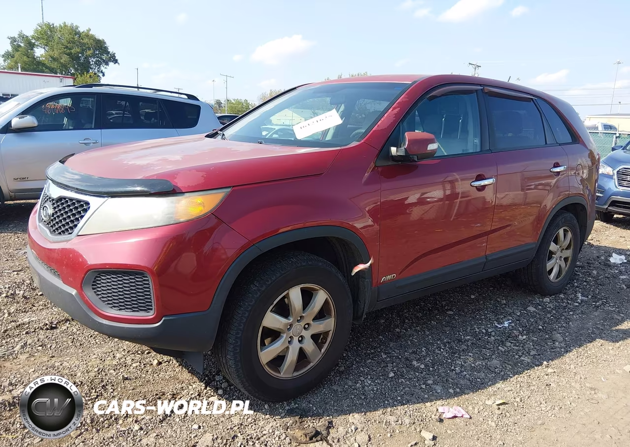 2011 Kia Sorento Lx VIN:5XYKTCA17BG073548 - 2
