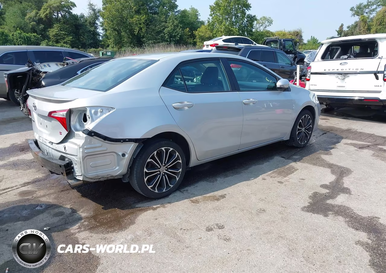 2016 Toyota Corolla S Plus VIN:2T1BURHE2GC641183 - 4