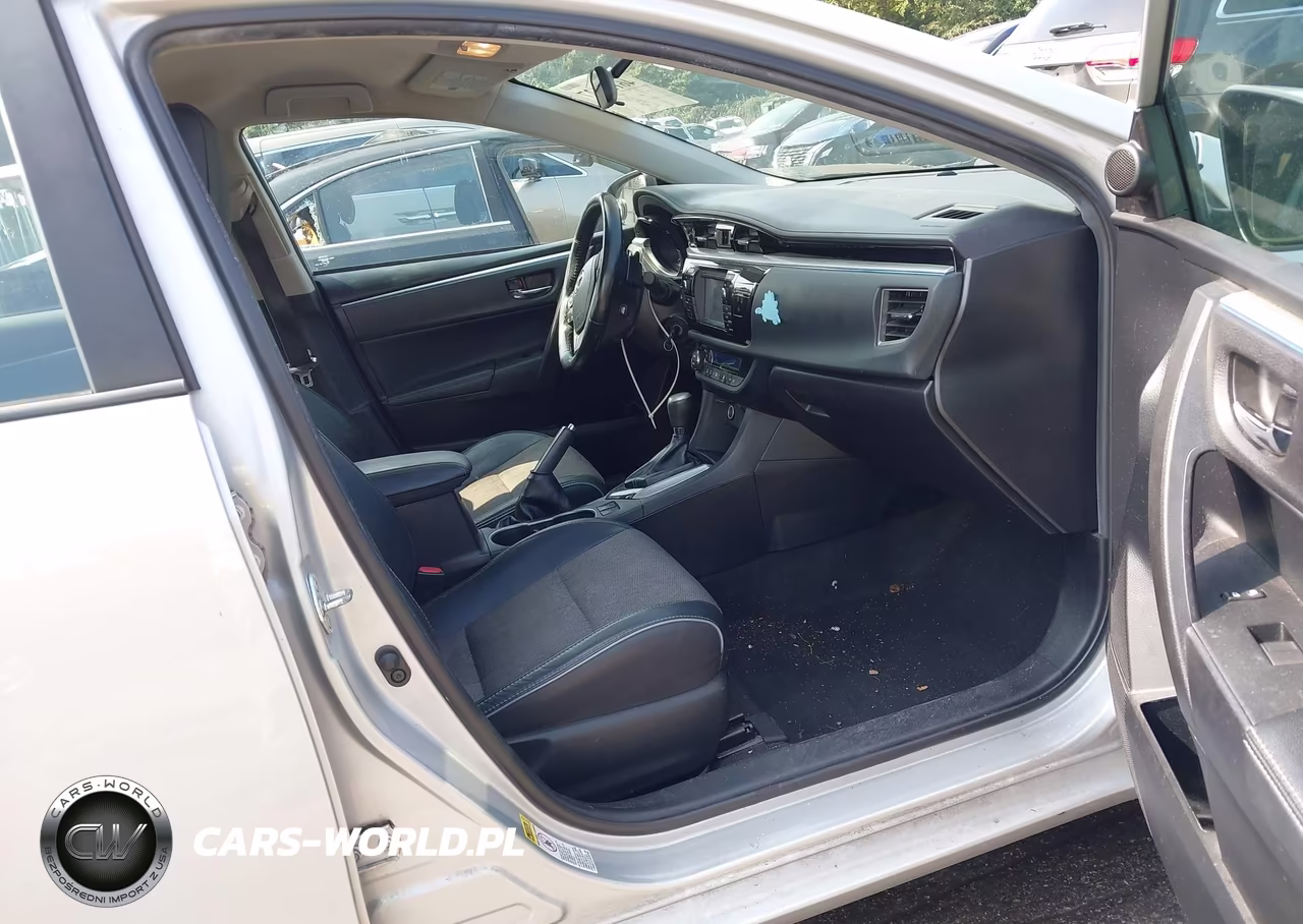 2016 Toyota Corolla S Plus VIN:2T1BURHE2GC641183 - 5