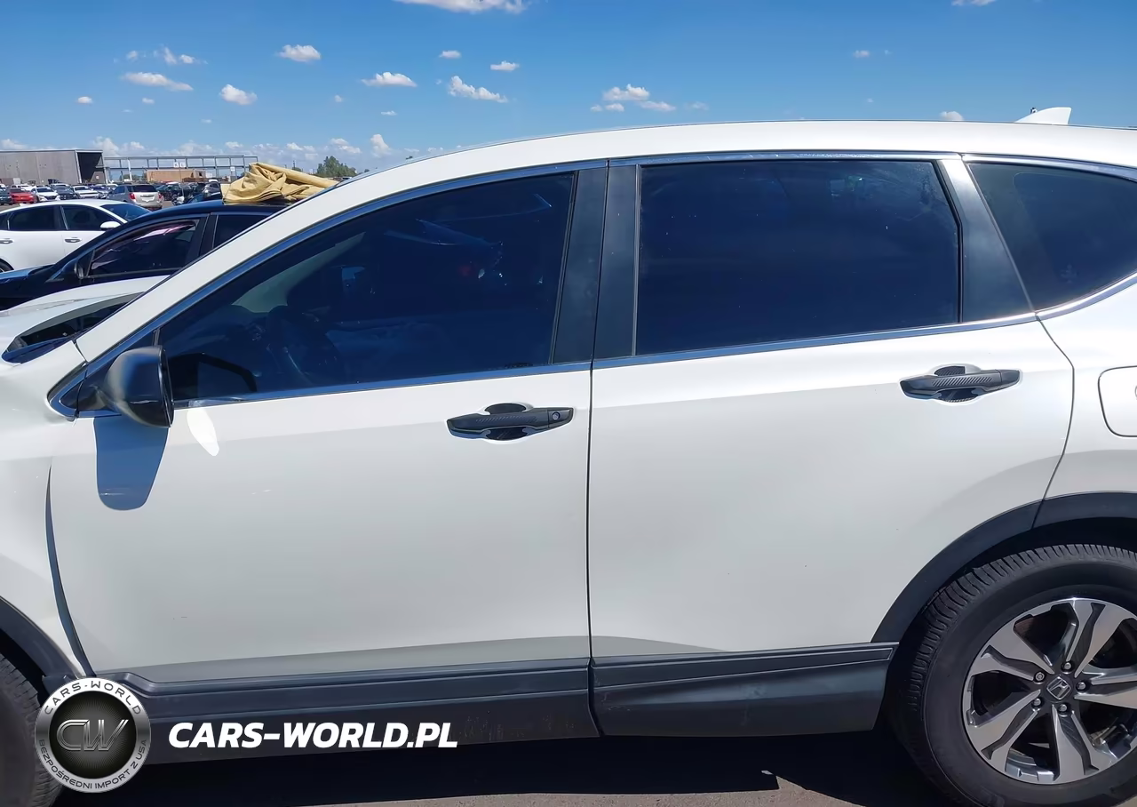 2018 Honda Cr-V Lx VIN:2HKRW5H33JH411818 - 13