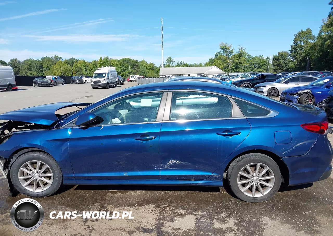 2018 Hyundai Sonata Se VIN:5NPE24AF3JH597885 - 14